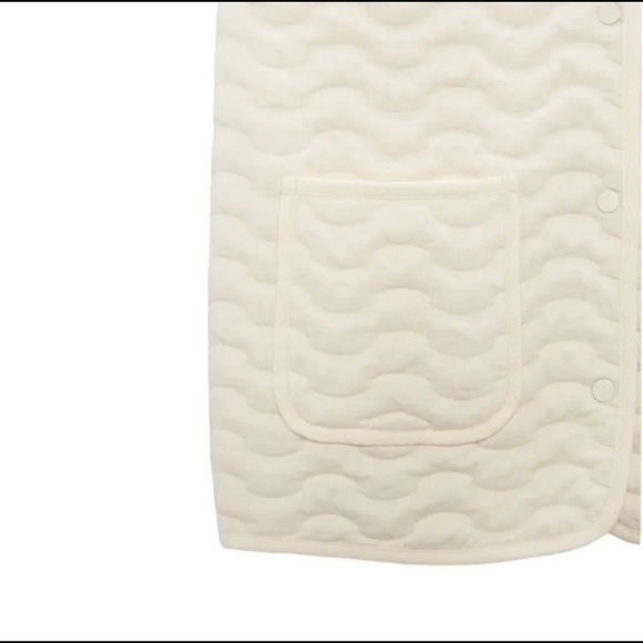 Zara Padded Oversized Quilted Vest - Picture 4 of 6